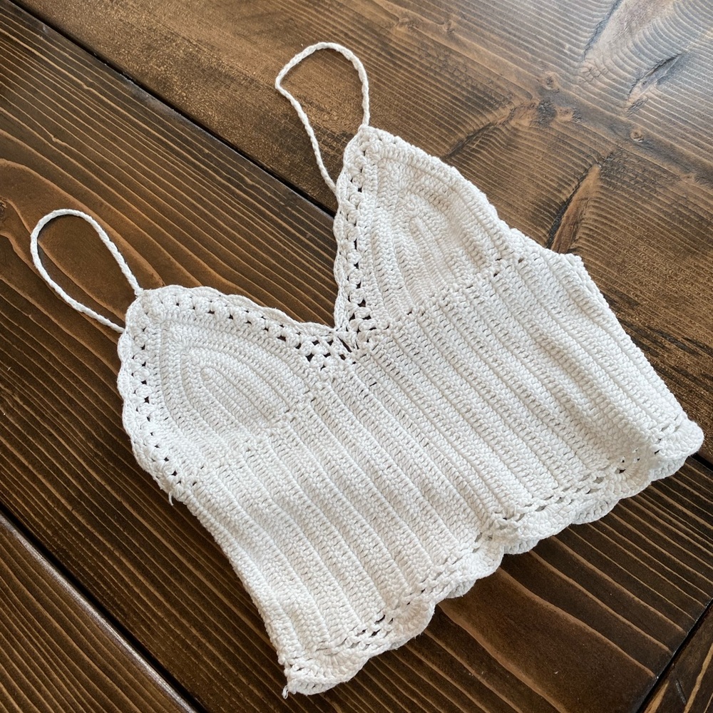 Brandy Melville Knit Crochet Crop Tank